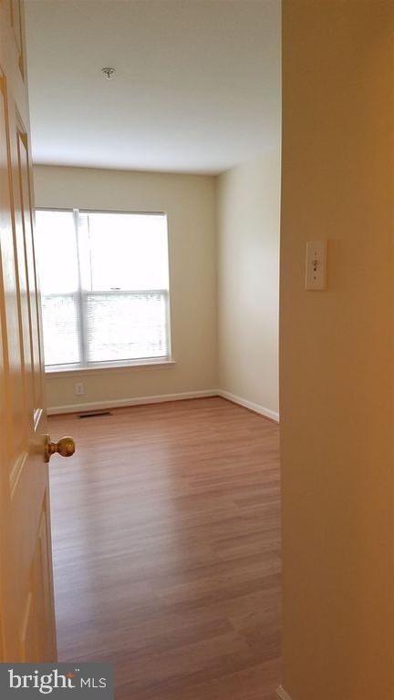 5208 Duke Court - Photo 13