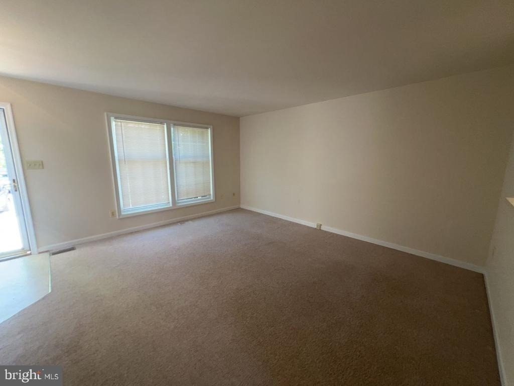 5614 Denton Court - Photo 2