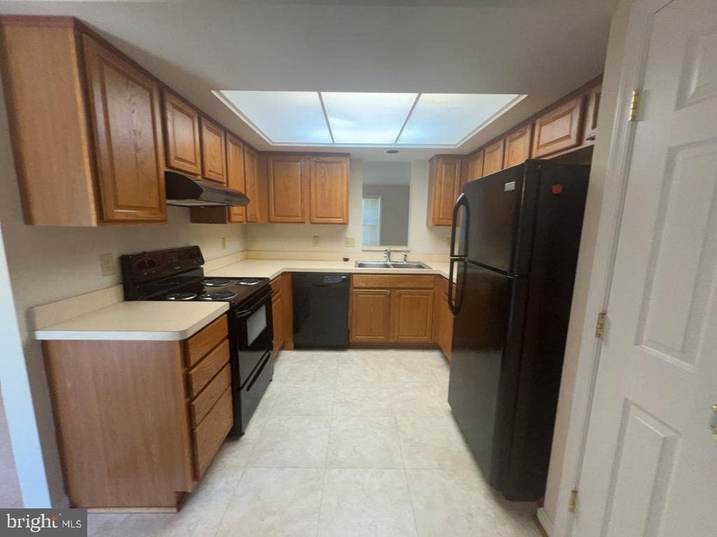 5614 Denton Court - Photo 5