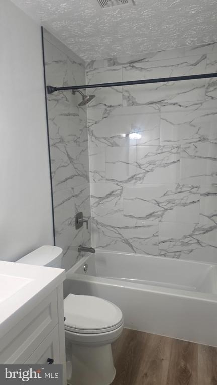 4210 Drake Court - Photo 9