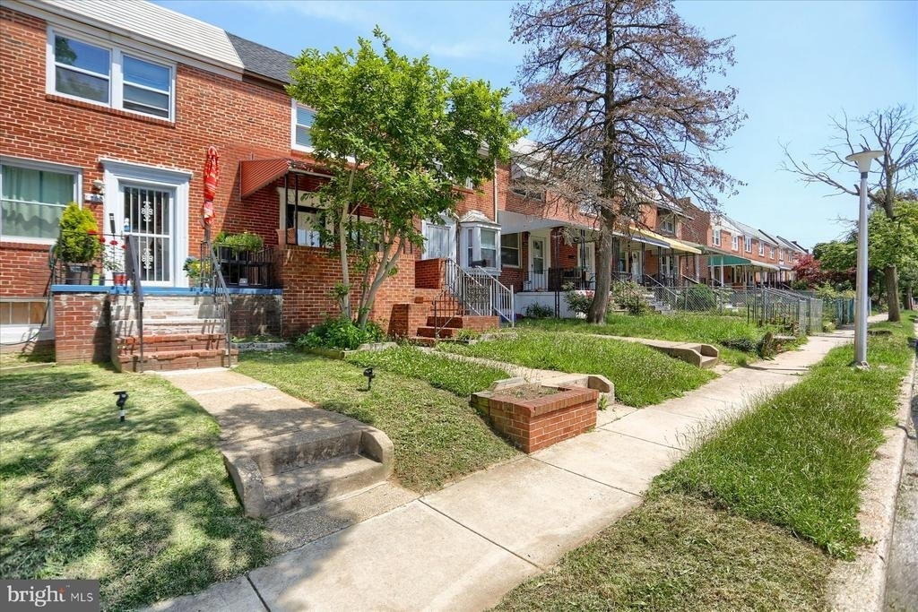 1207 Anglesea Street - Photo 25