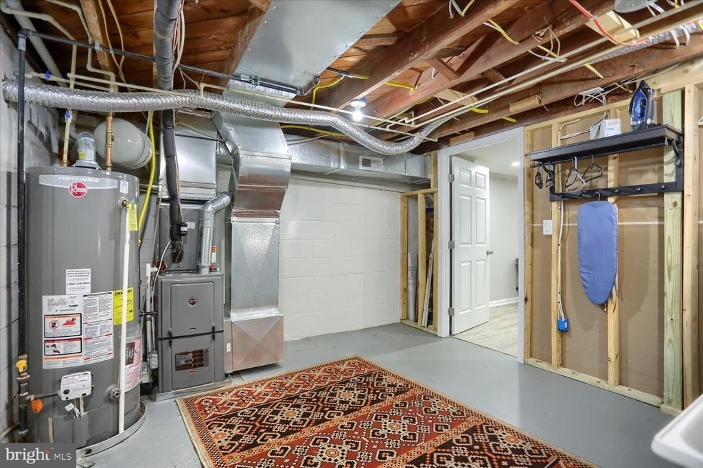 1207 Anglesea Street - Photo 19