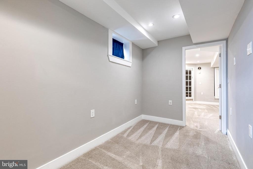 734 S Robinson Street - Photo 21