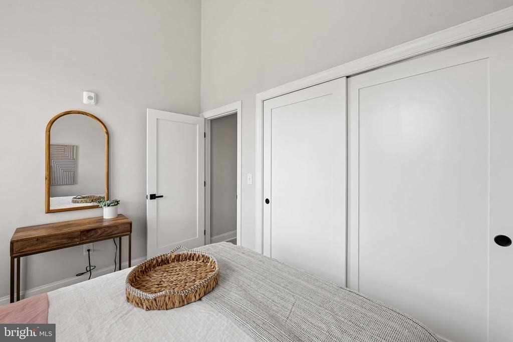 600 N Howard Street - Photo 10