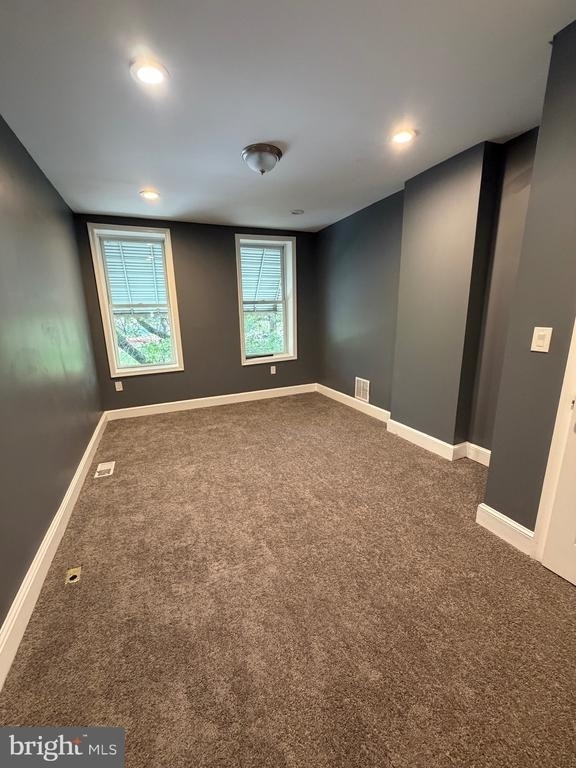 1032 Valley Street - Photo 10
