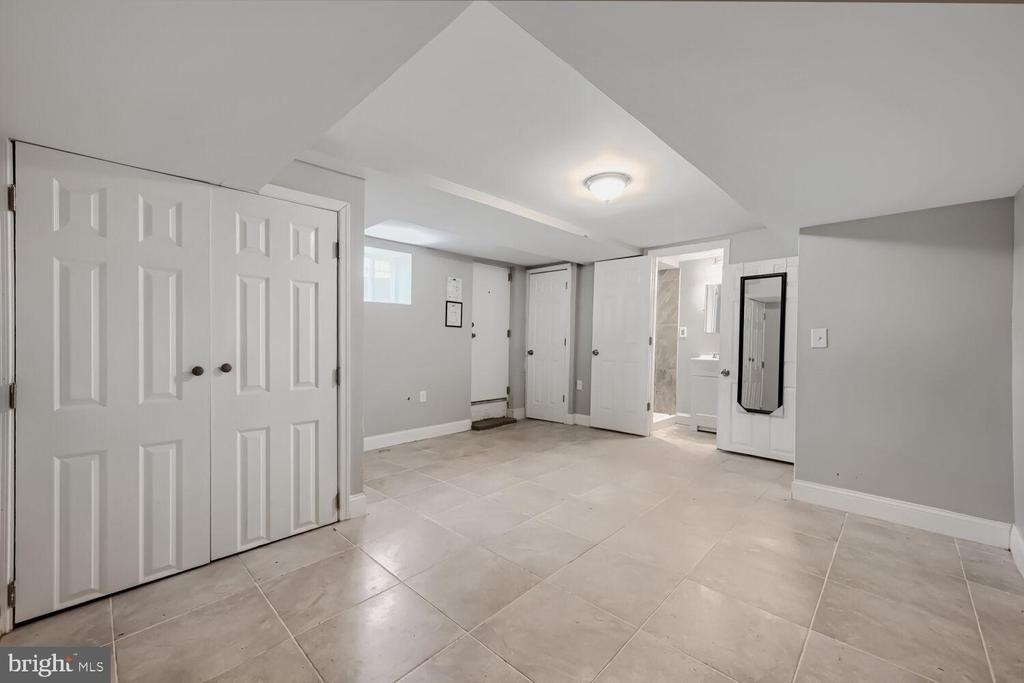 1014 Lyndhurst Street - Photo 18