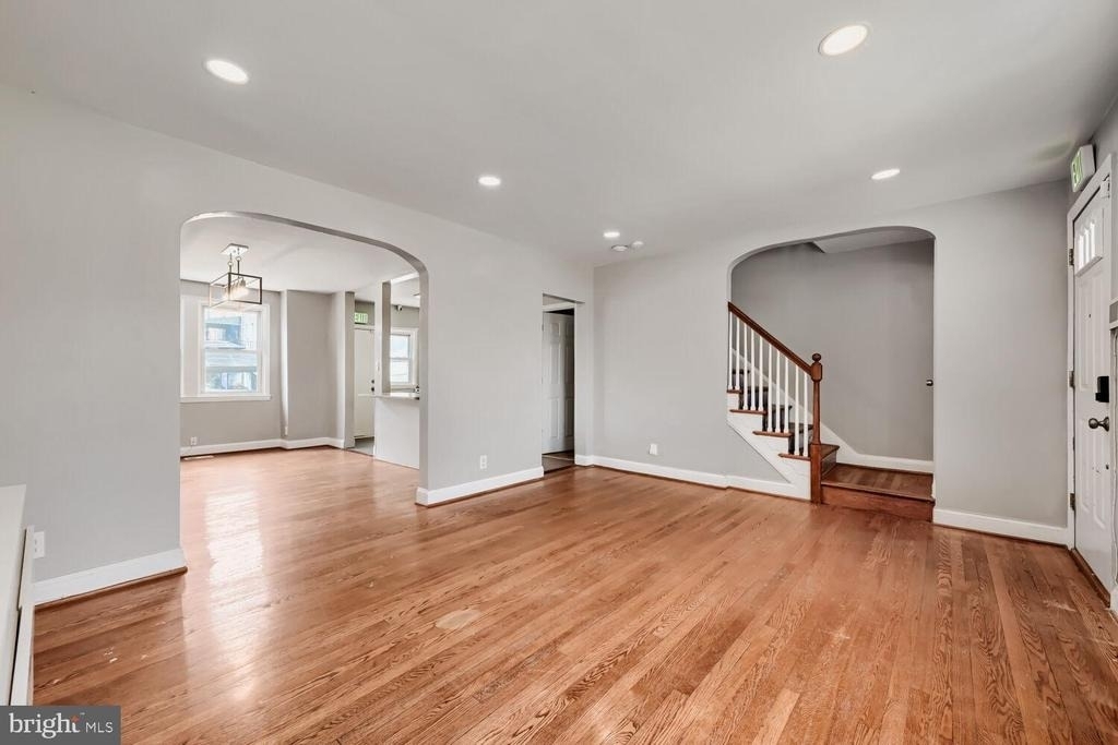 1014 Lyndhurst Street - Photo 4