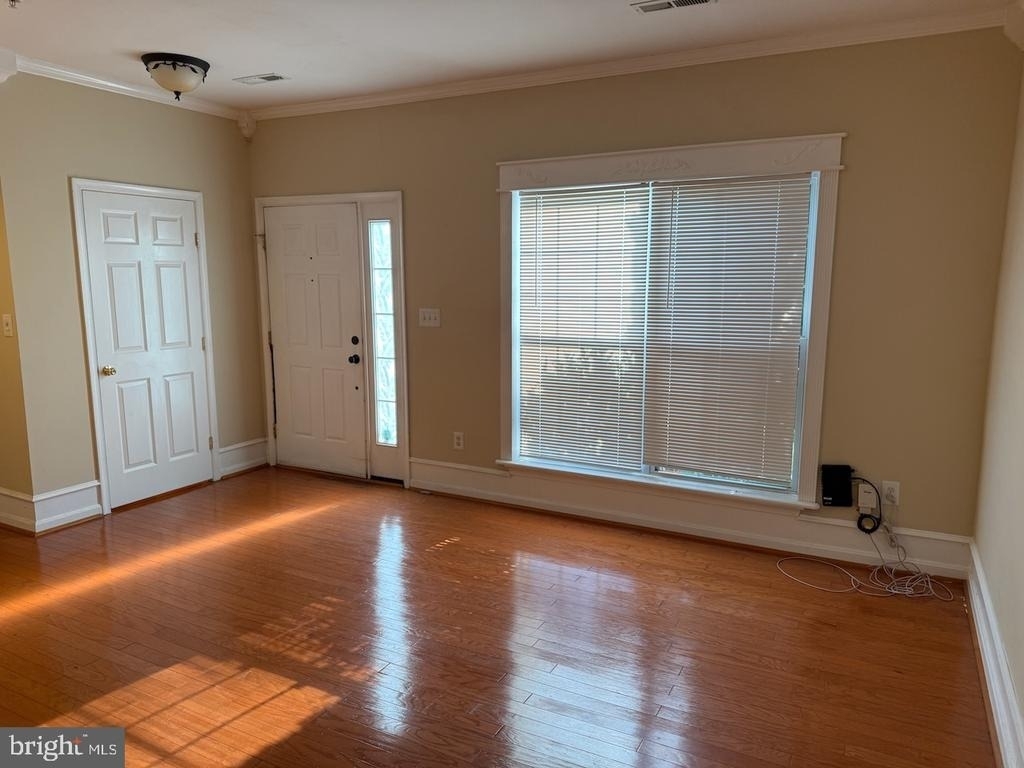 1959 Camelia Court - Photo 1