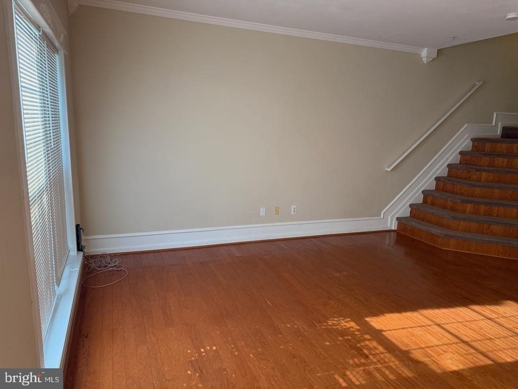 1959 Camelia Court - Photo 7
