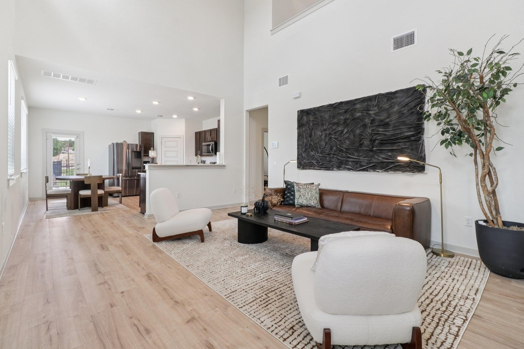 220 Merrick Rd - Photo 2