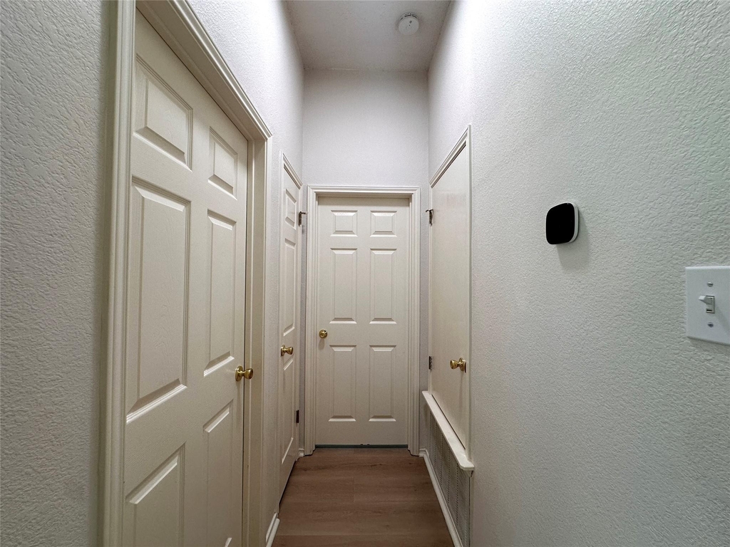 6708 Bancroft Woods Dr - Photo 17