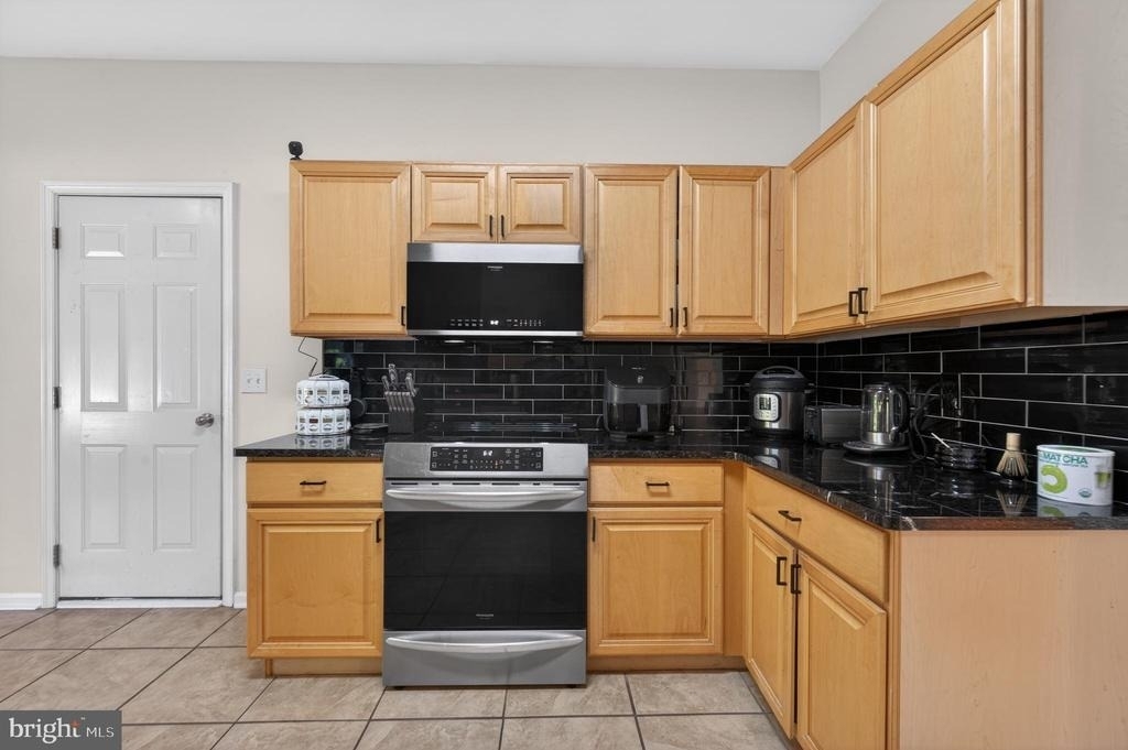 33 Lindley Drive - Photo 7