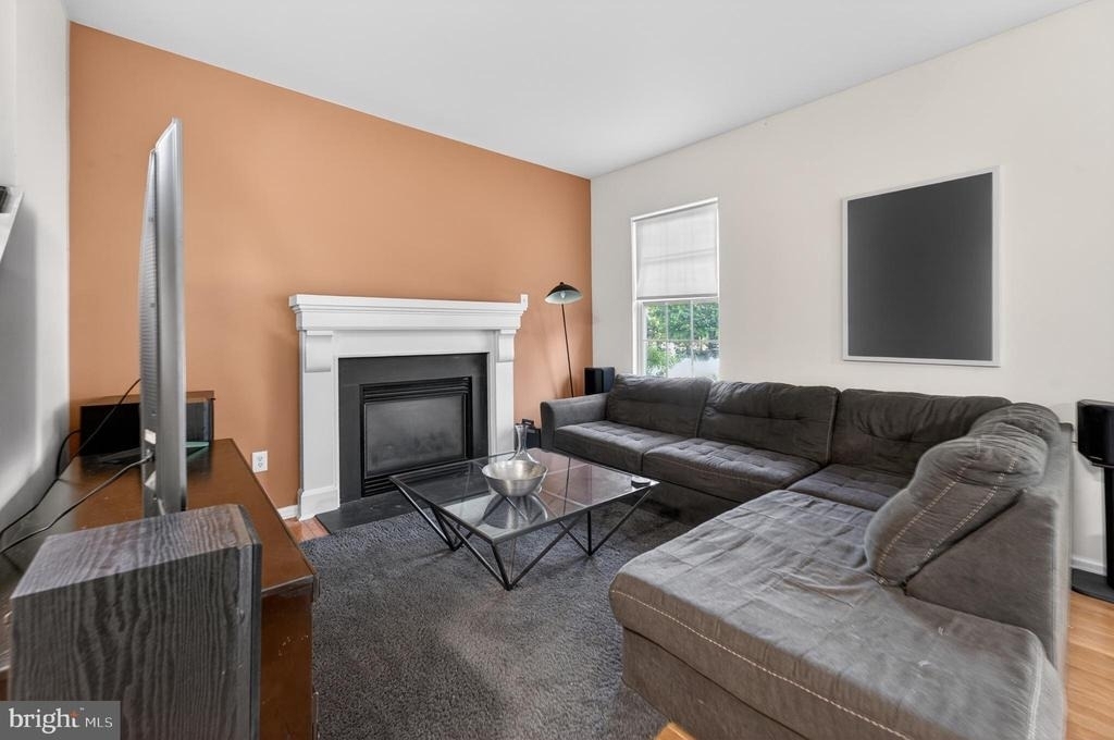 33 Lindley Drive - Photo 4