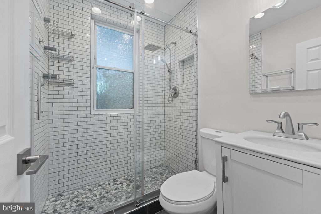 2339 3rd Street Ne - Photo 16