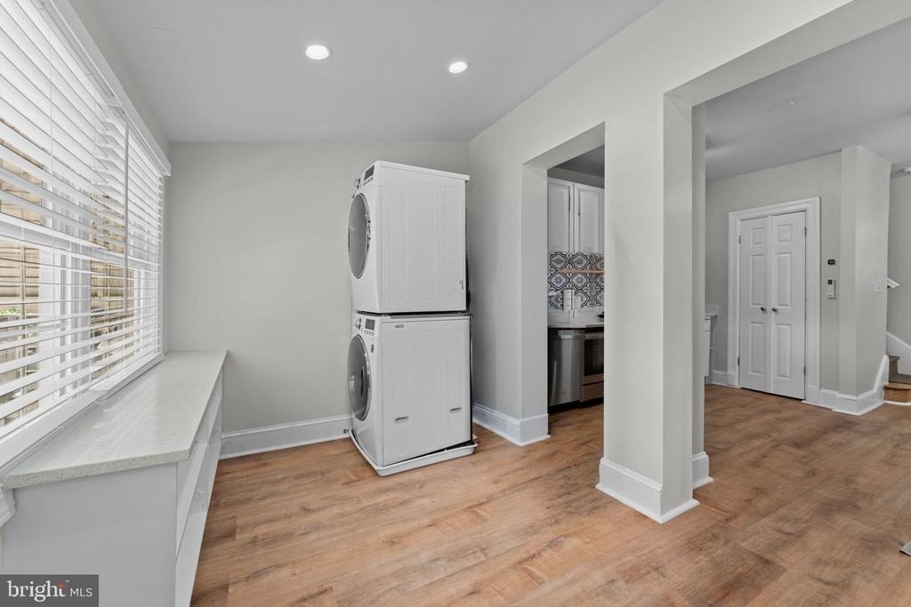 2339 3rd Street Ne - Photo 12