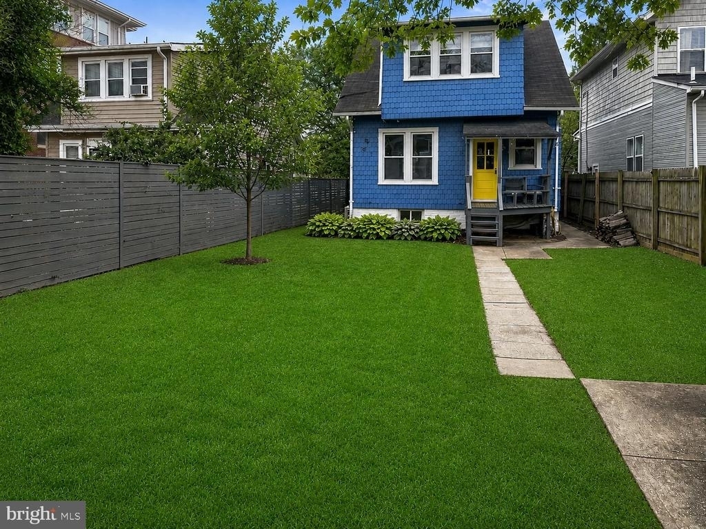 1209 Gallatin Street Nw - Photo 16