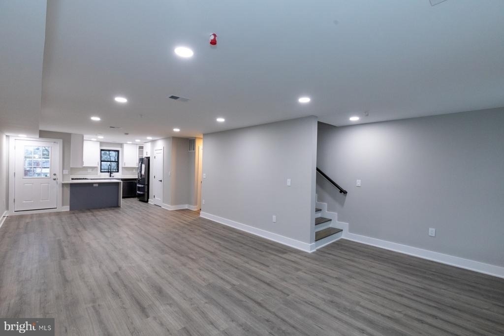1321 Shepherd Street Nw - Photo 7