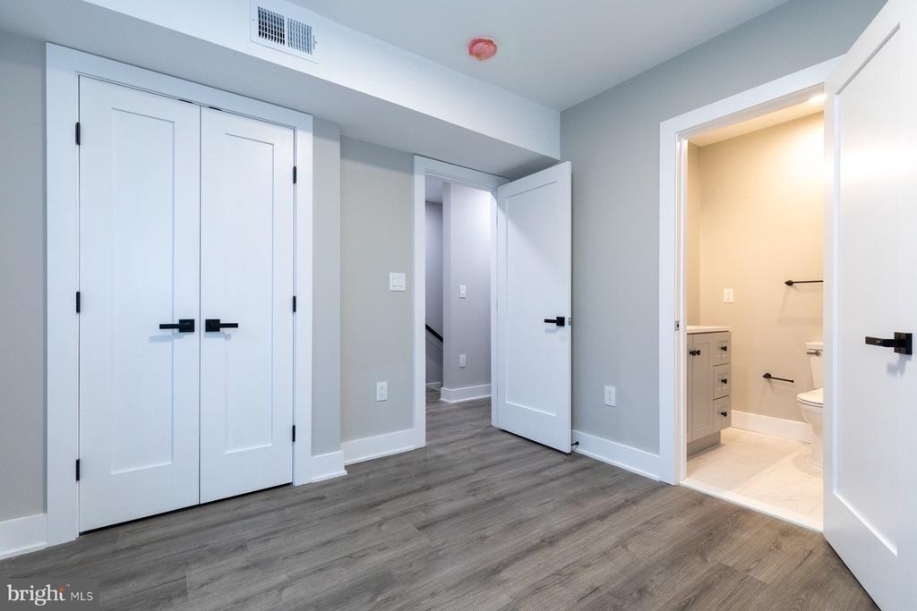 1321 Shepherd Street Nw - Photo 13