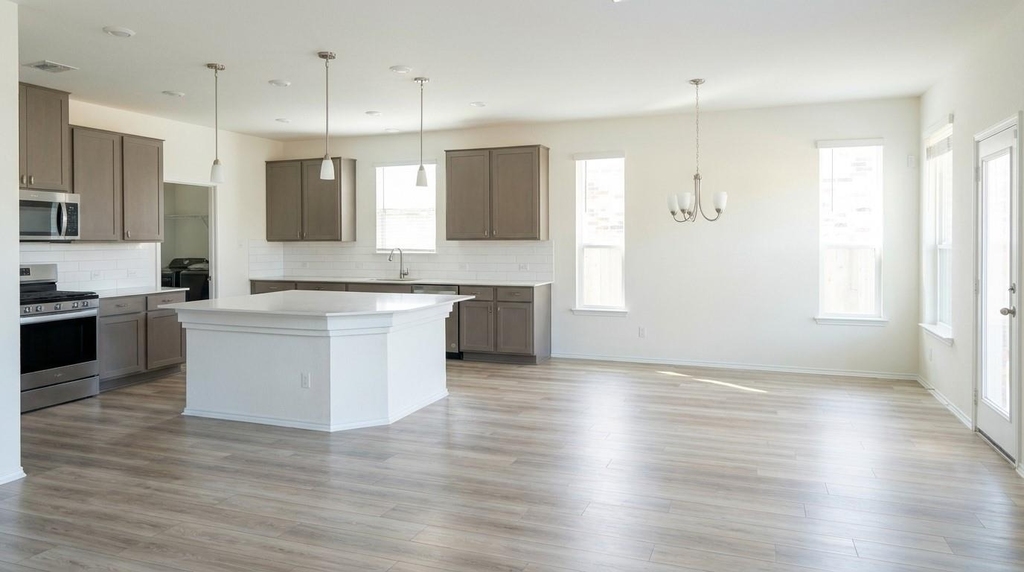 4653 Alfano Loop - Photo 7