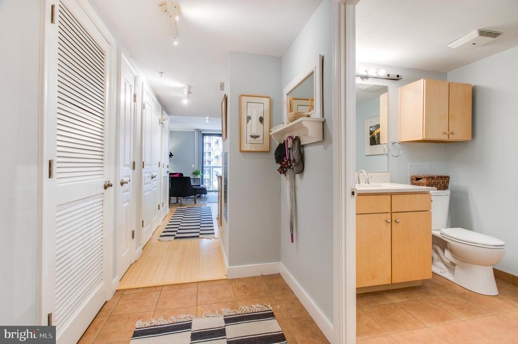631 D Street Nw - Photo 11