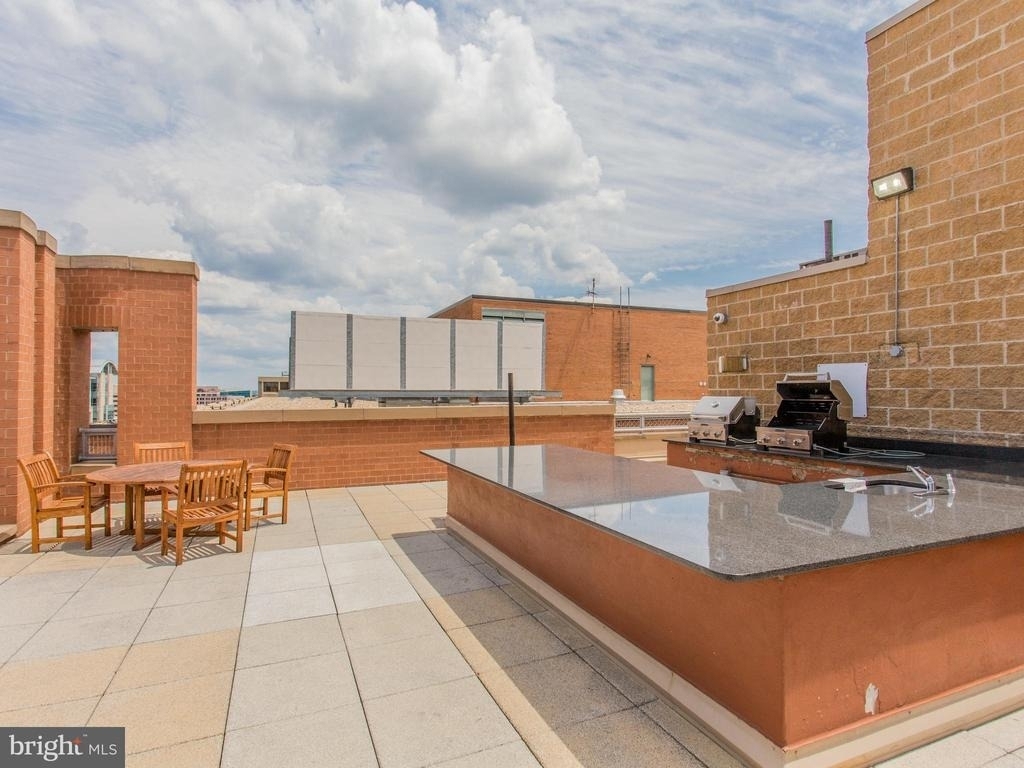 631 D Street Nw - Photo 49