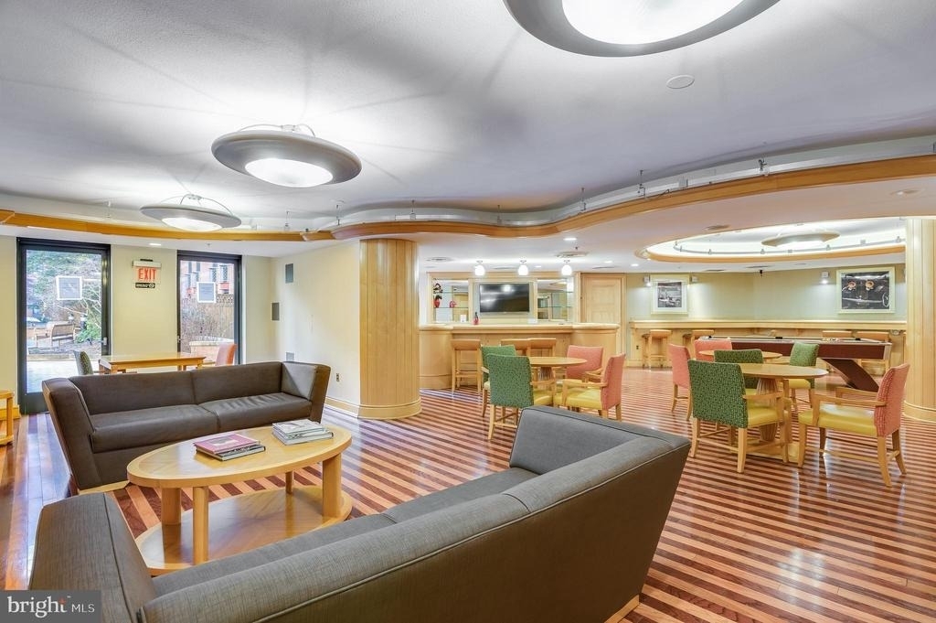 631 D Street Nw - Photo 39