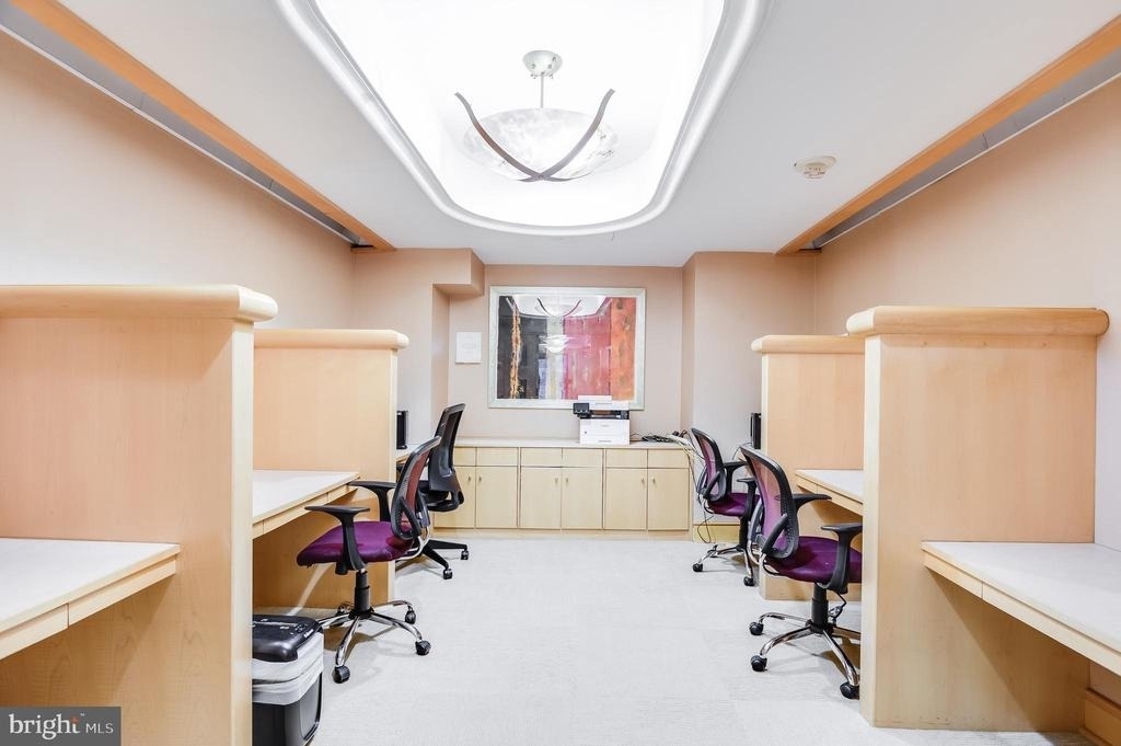 631 D Street Nw - Photo 37