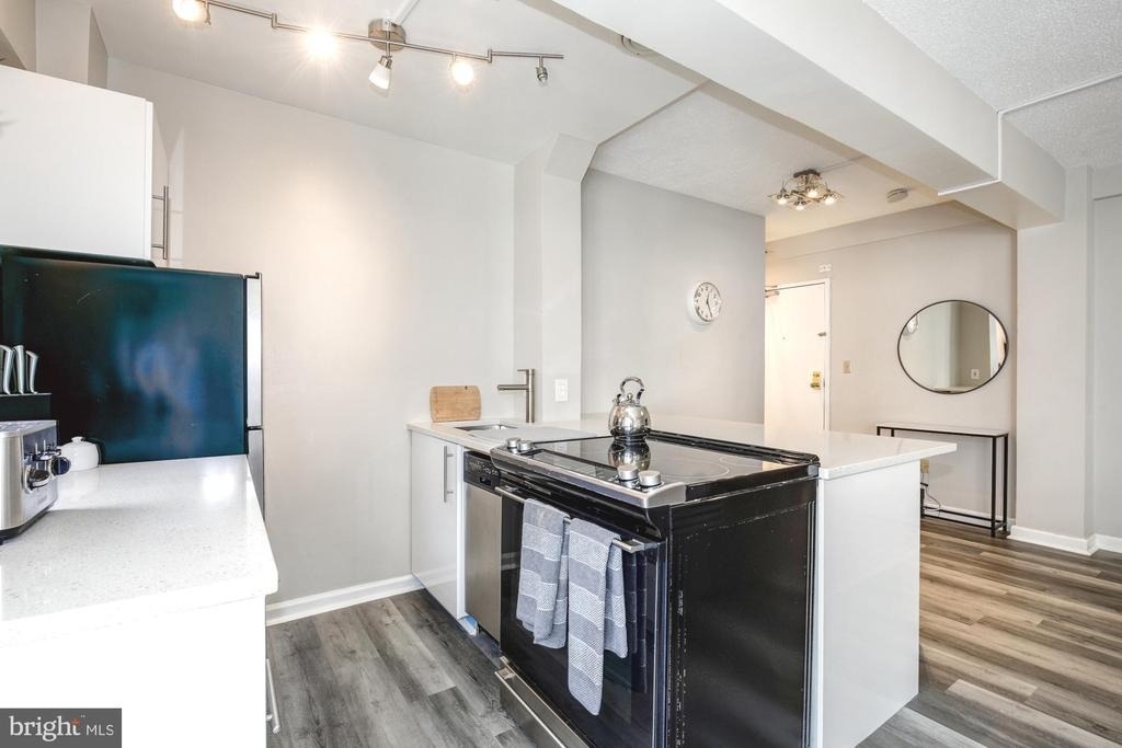 2141 I Street Nw - Photo 7