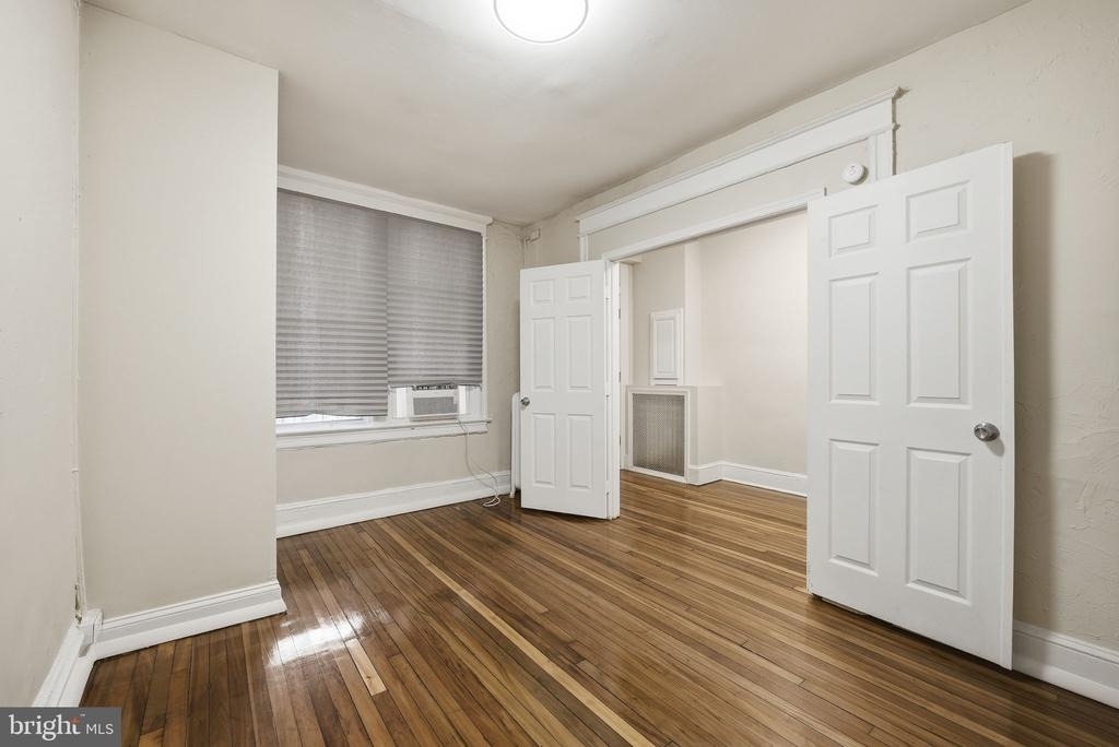 711 Harvard Street Nw - Photo 3