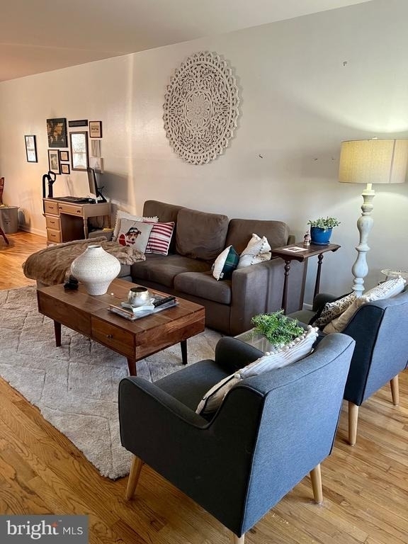 439 15th Street Ne - Photo 1