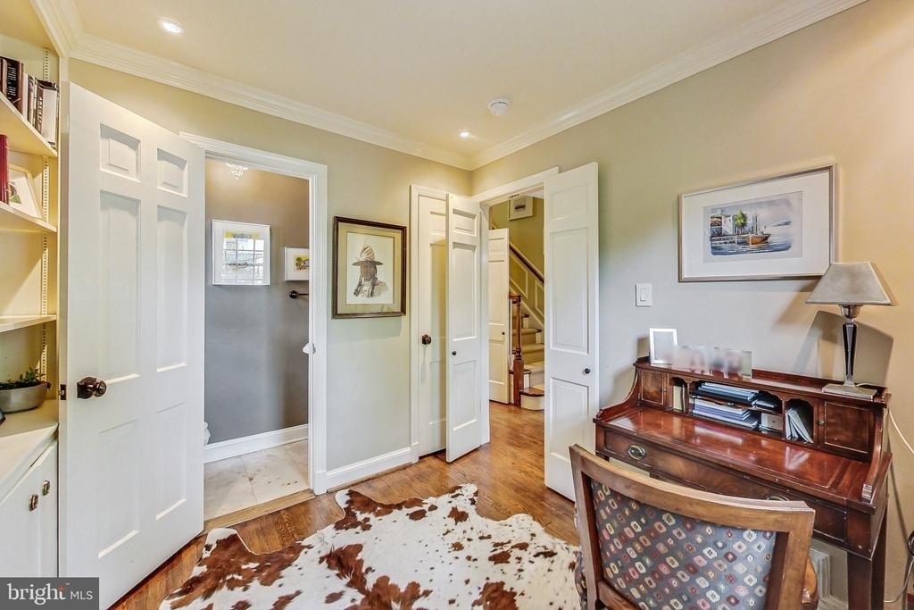 4831 Calvert Street Nw - Photo 18