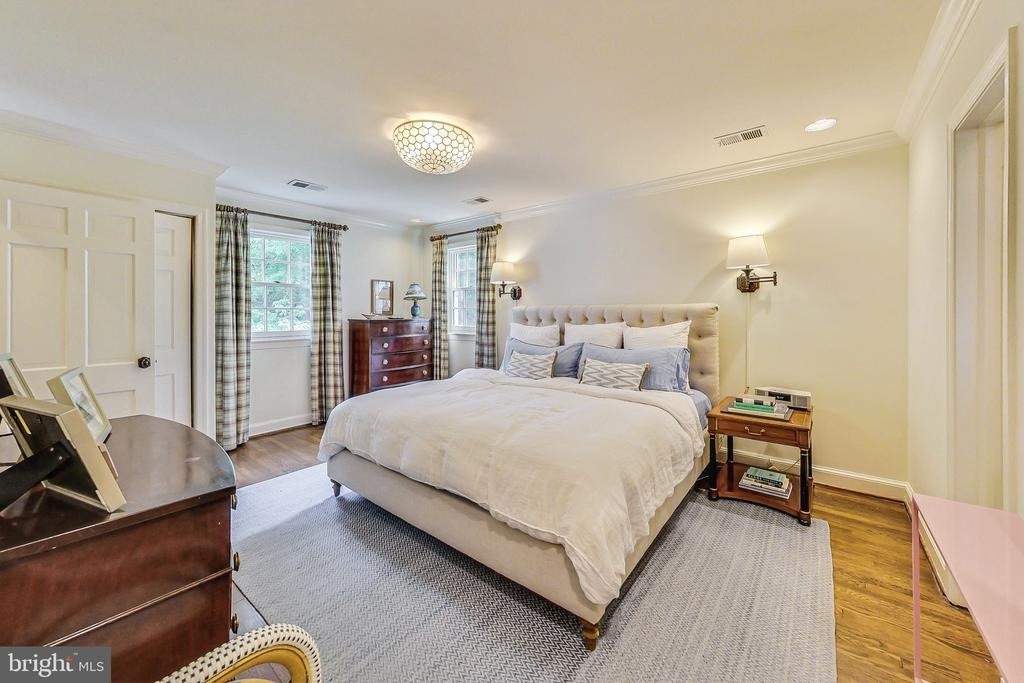 4831 Calvert Street Nw - Photo 19