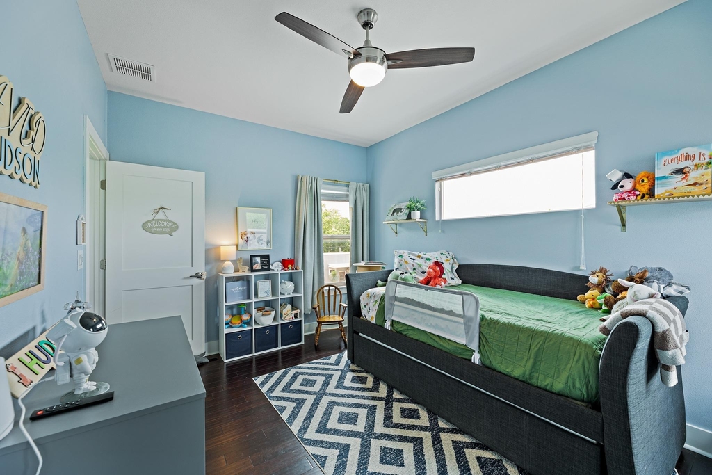 7600 Carver Ave - Photo 27