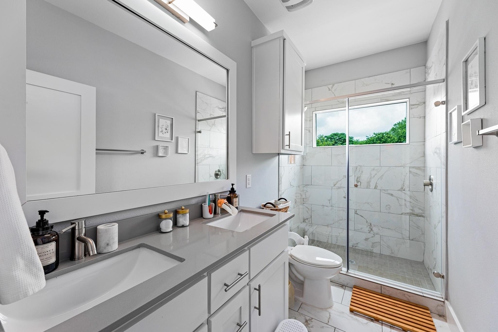 7600 Carver Ave - Photo 28