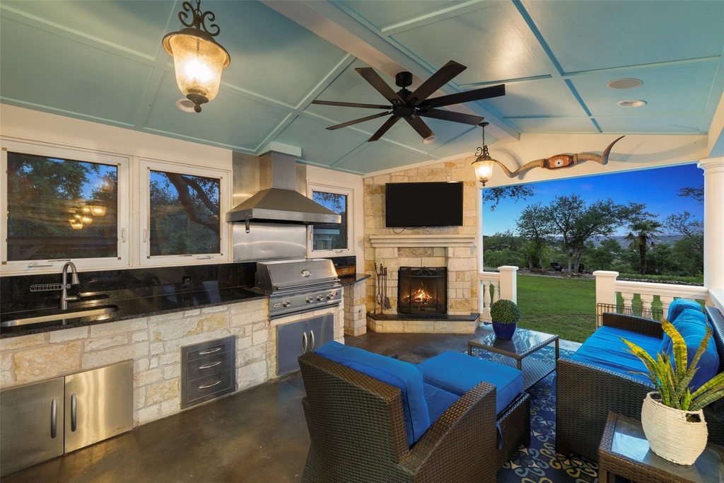 17700 N Rim Dr - Photo 6