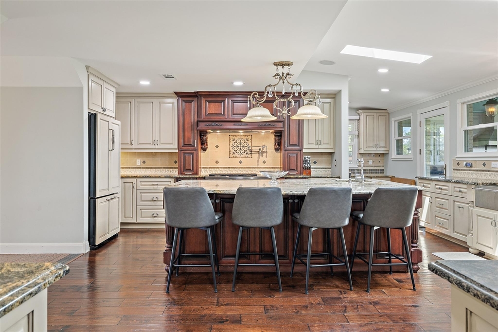 17700 N Rim Dr - Photo 15