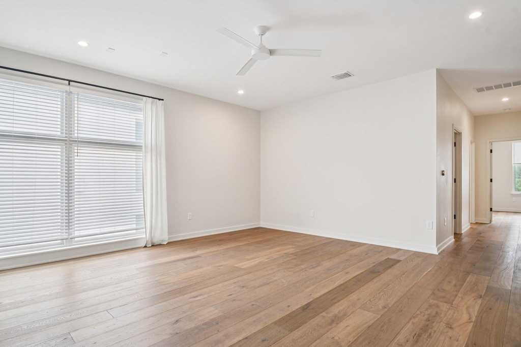 2518 Watkins Way - Photo 19