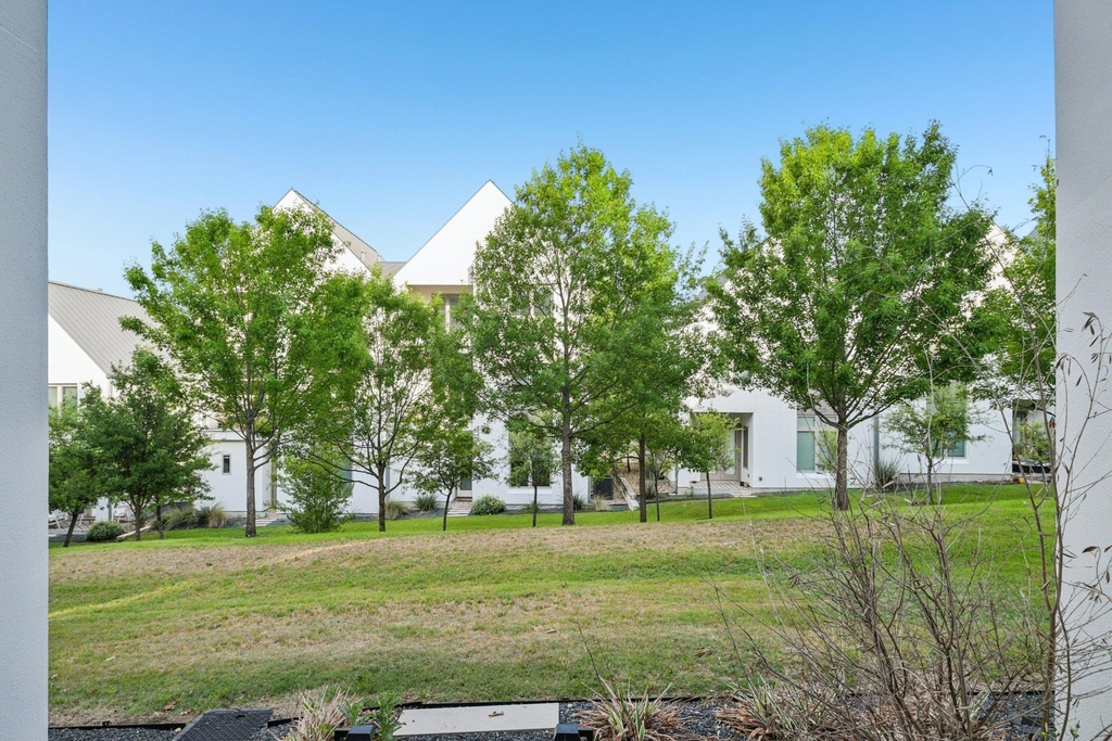 2518 Watkins Way - Photo 24