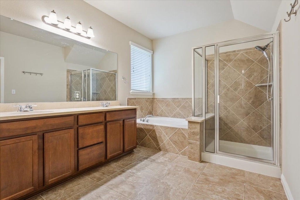 1013 Fred Couples Ct - Photo 20