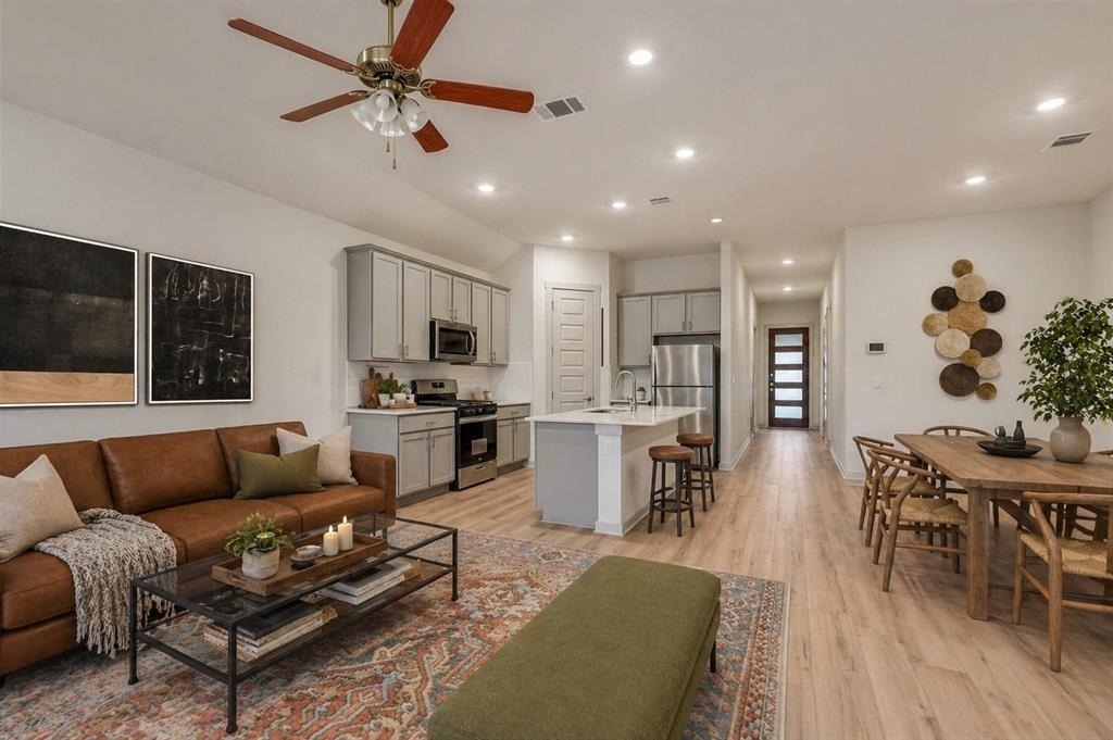 2244 Alamar Walk - Photo 3