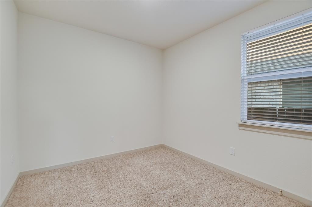 2244 Alamar Walk - Photo 15