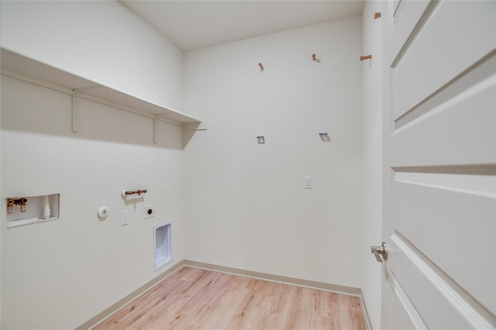 2244 Alamar Walk - Photo 11