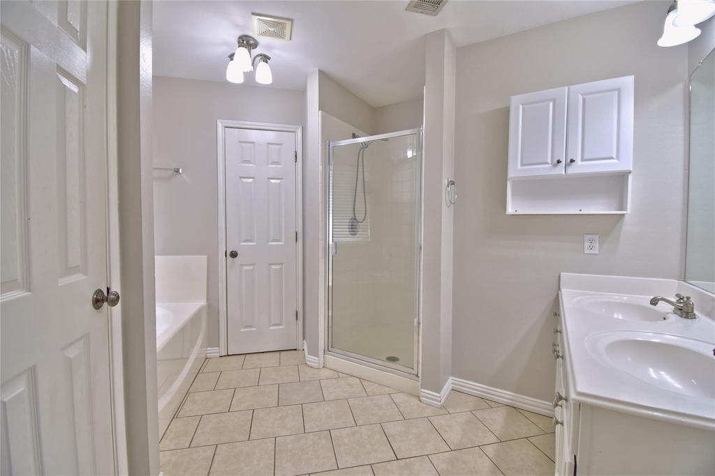 807 Wild Petunia Way - Photo 17