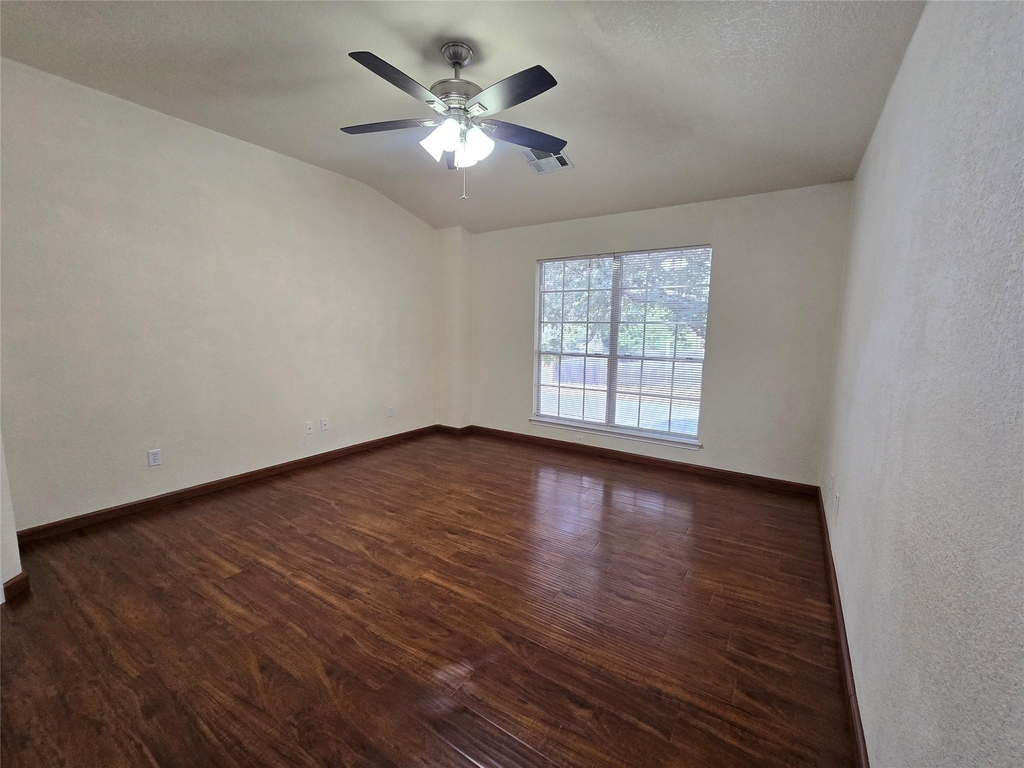 505 Shant St - Photo 17