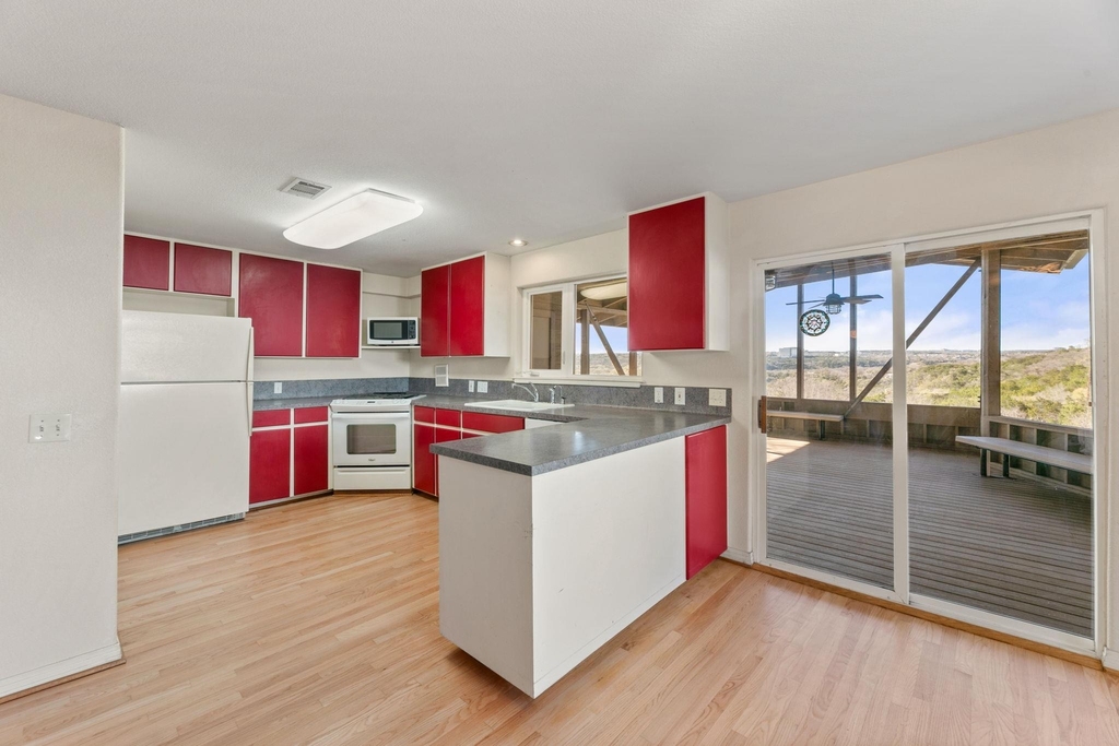 3309 Westhill Dr - Photo 6