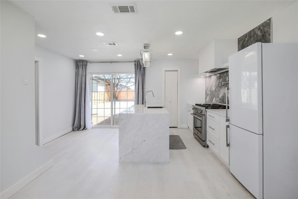 8505a Spearman Dr - Photo 6