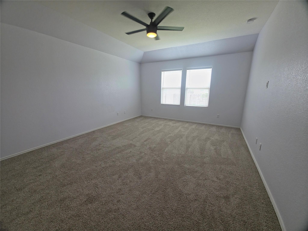 746 Carol Dr - Photo 13
