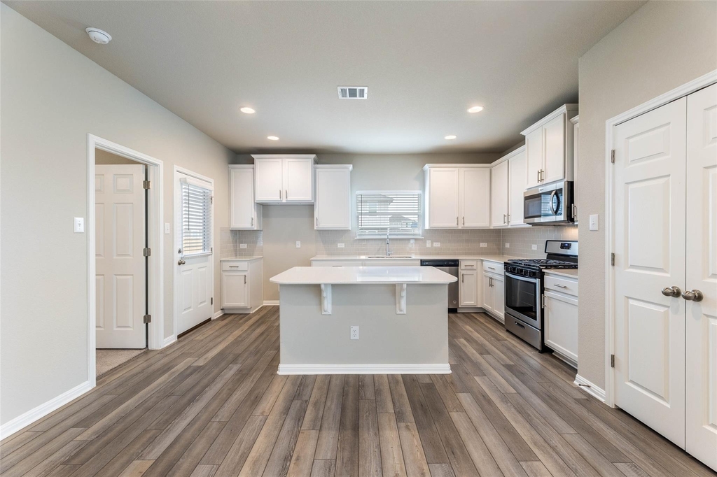 12008 Tolson Dr - Photo 9