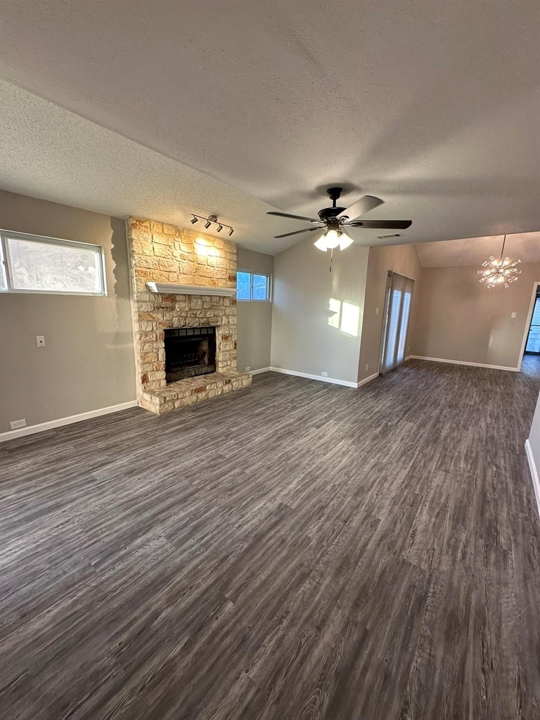 295 Mooring Cir - Photo 8