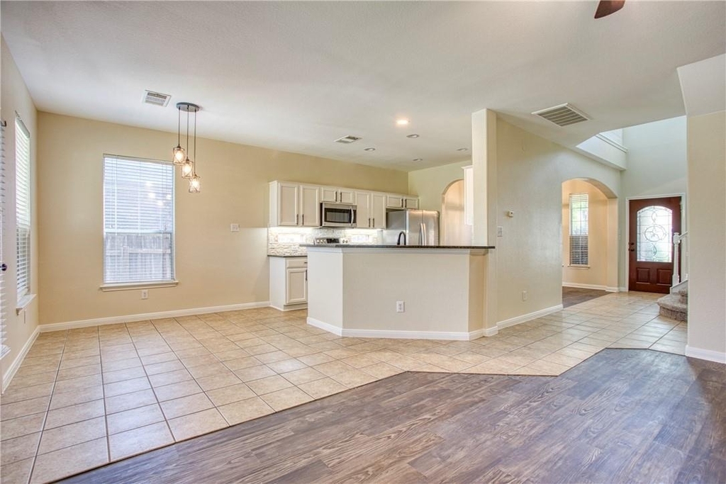 1107 Middle Brook Dr - Photo 8
